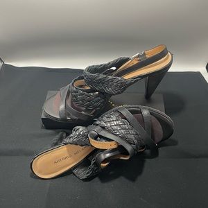 Women’s heel shoes